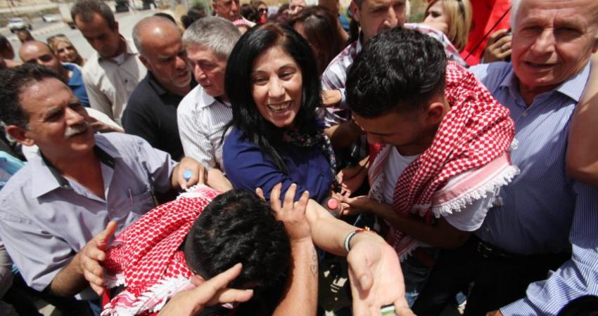 جرار: الأسرى مستاؤون من قرار تقليص زياراتهم