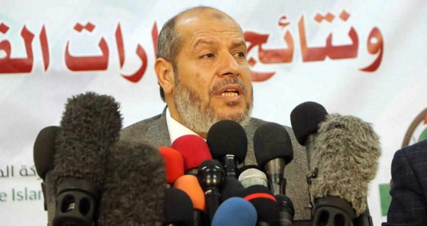 الحية: سلاح المقاومة والموظفين خطوط حمراء