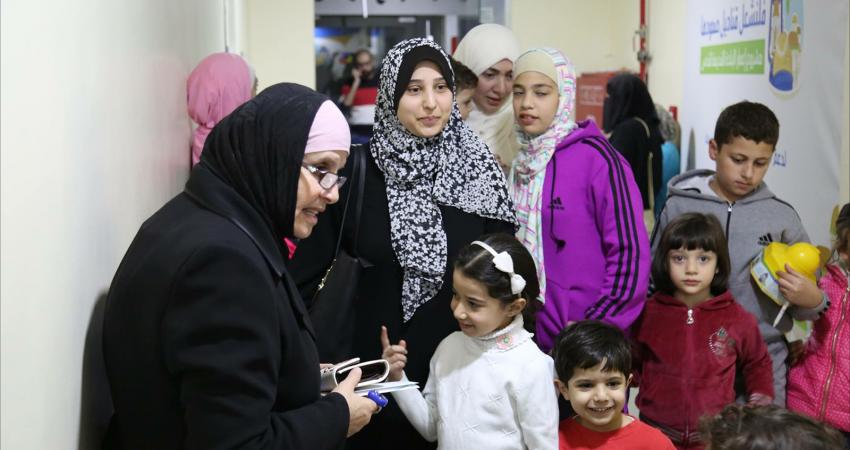 الأردنيون يثبتون إخوانهم المقدسيين بترميم منازلهم