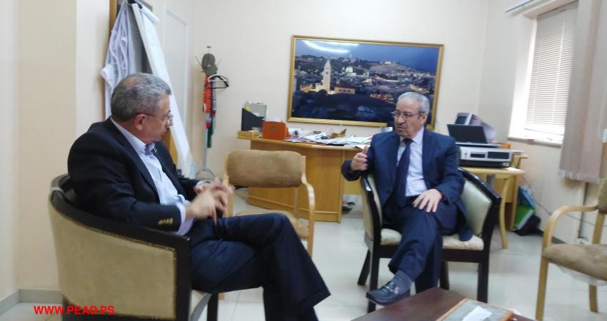 عضو اللجنة التنفيذية لمنظمة التحرير الفلسطينية تيسير خالد