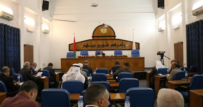 "التشريعي" يقر قانون المصالحة المجتمعية بالقراءة الثانية