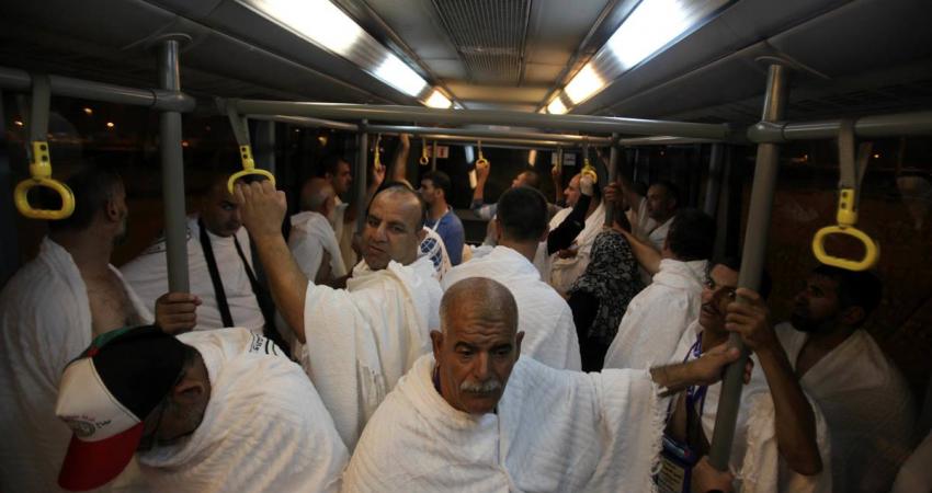 وصول فوج حجاج ذوي الشهداء إلى غزة عبر معبر رفح فجرا