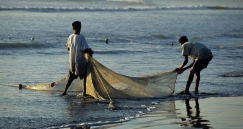 الاحتلال يفرج عن 5 صيادين اعتقلهم صباح اليوم ببحر غزة