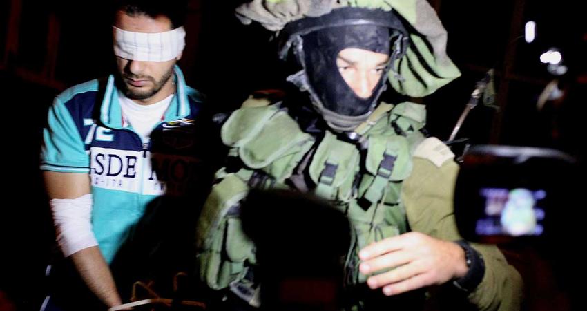 اعتقال قوات الاحتلال مواطن