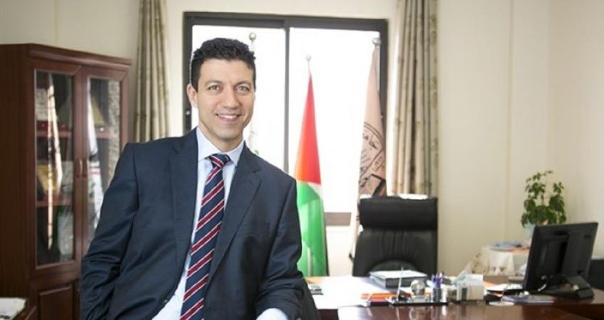 بريطانيا تتوج عربيا بأعلى منصب علمي وأكاديمي