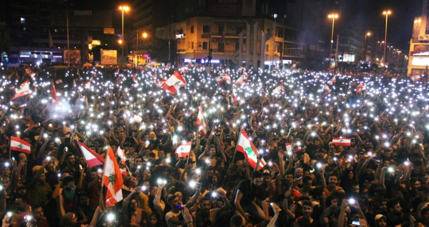 2019-10-20t203704z_1629141926_rc16b0631480_rtrmadp_3_lebanon-protests-1-840x540 (1)