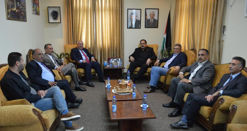 التربية: جامعة القدس ملتزمة بتعليمات الوزارة