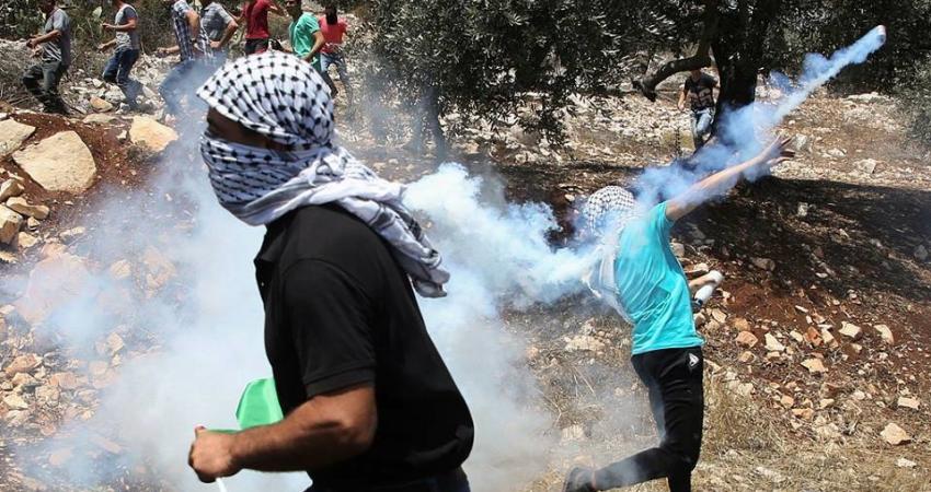 إصابة 6 مواطنين ومتضامنة كورية في مسيرة كفر قدوم