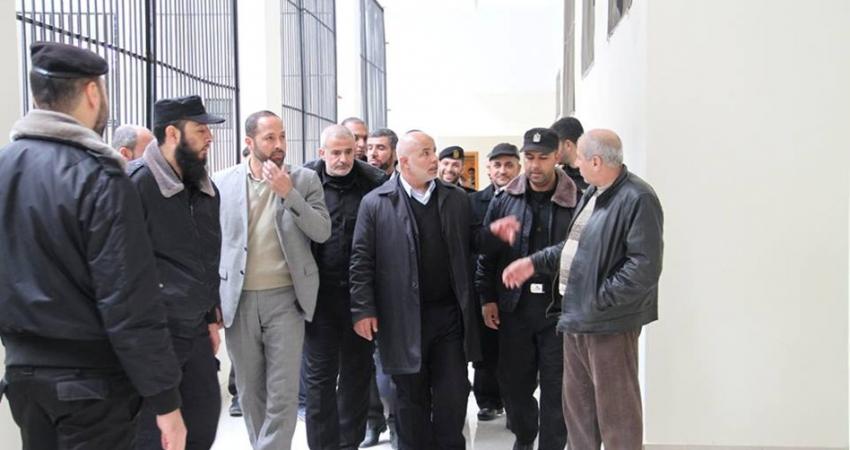 اللواء أبو نعيم يتفقد عدداً من مراكز الإصلاح والتأهيل
