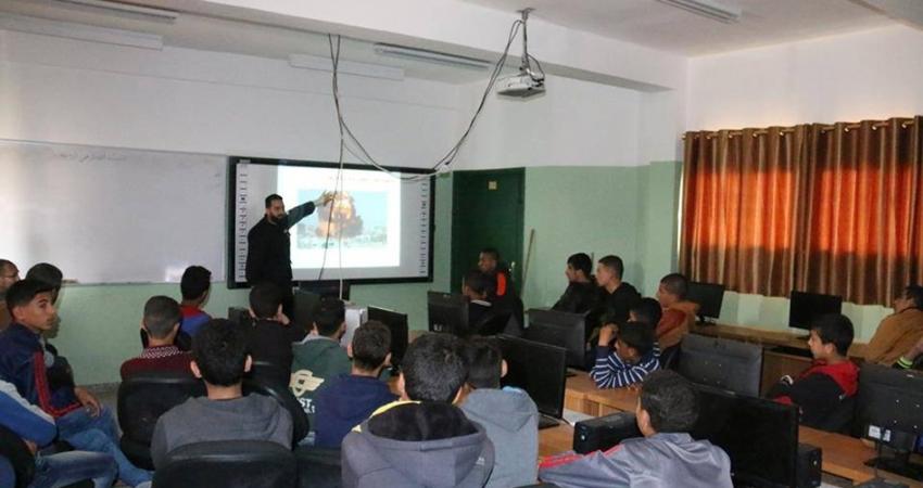 الدفاع المدني بخانيونس لقاء توعوي