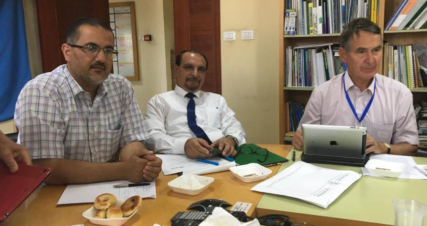 كلية الطب بـ