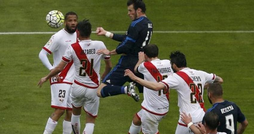 بيل سحل هدفين لريال مدريد في شباك فاليكانو