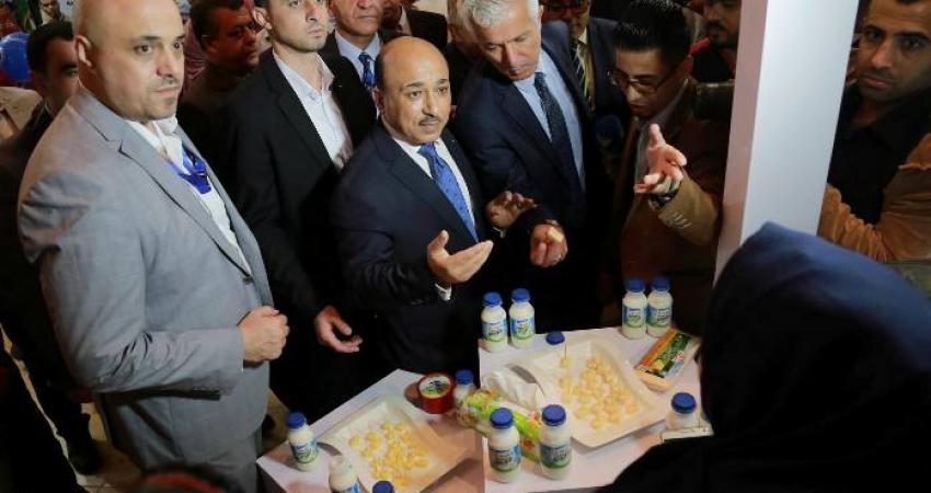 الوزير الحساينة يفتتح معرض الصناعات (2)