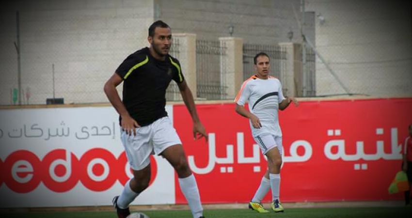 لاعب الوسط مجدي عدوان