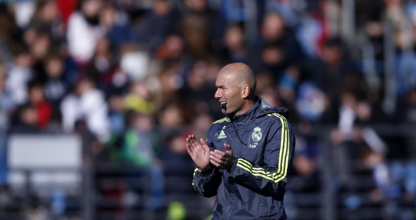 المدير الفني لفريق ريال مدريد الإسباني زين الدين زيدان