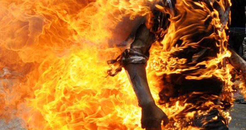 وفاة شاب احرق نفسه أمام جمعية لذوي الاحتياجات الخاصة في البريج493