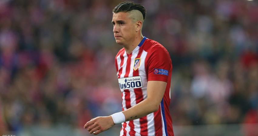 إصابة خيمينيز قد تبعده شهرين عن أتلتيكو مدريد