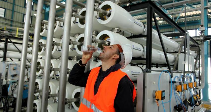 محطة تحلية مياه بغزة