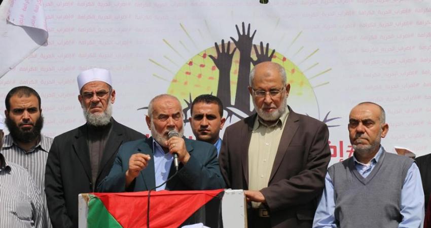 بحر: يؤكد على اقتراب موعد صفقة وفاء الأحرار 2