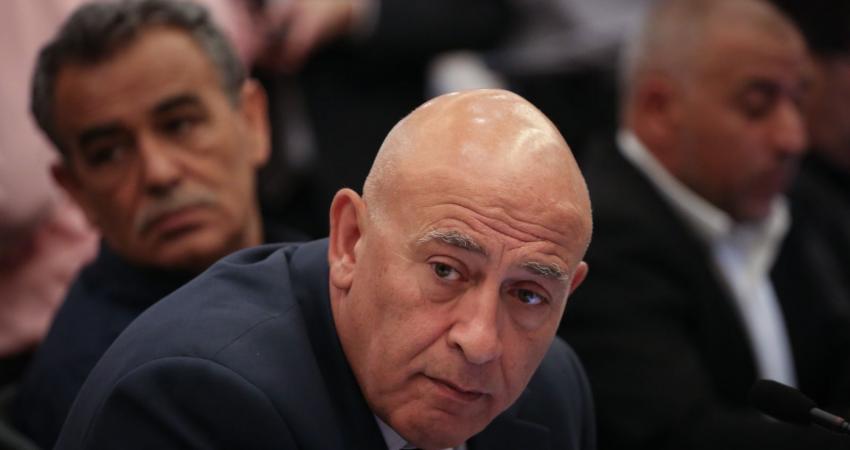 هل وقع عضو الكنيست 