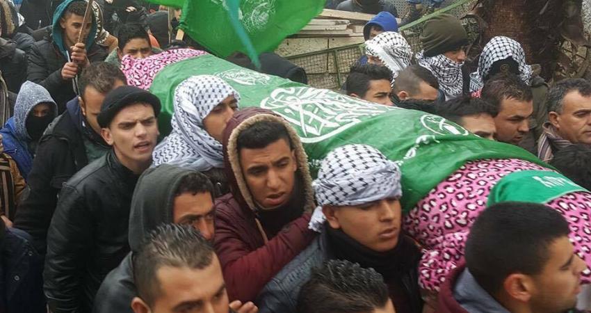 الخليل تشيع جثمان الشهيدة الخضور في بني نعيم