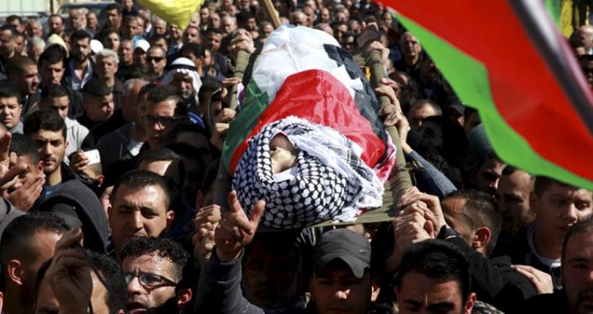 تشييع جثمان الشهيد الجلاد بطولكرم