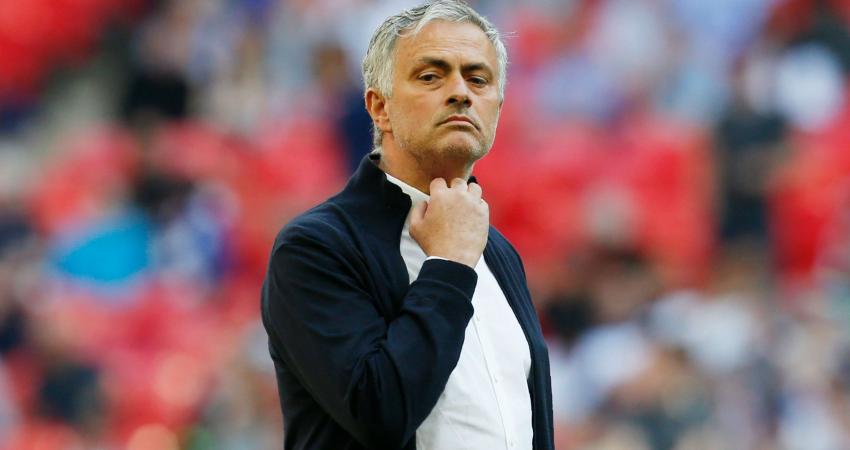 jose-mourinho-manchester-united-2017-18_ml7rh65s2kpw14z7l6x1tjf56