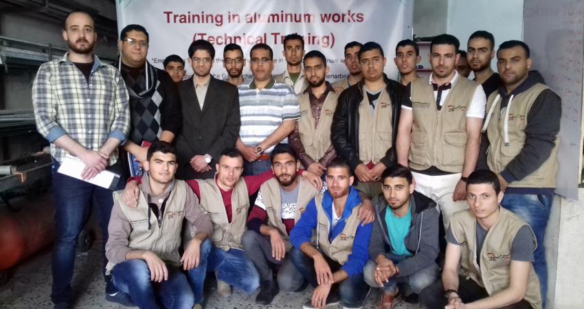 الكلية الجامعية تختتم المرحلة الثانية من مشروع تمكين الشباب