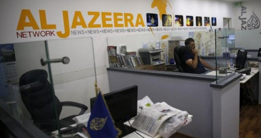 "إسرائيل" تعلن وقف بث شبكة الجزيرة خلال أسبوعين