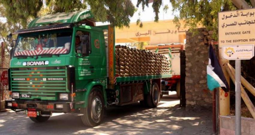خطوة نادرة.. مصر تسمح بدخول القمح إلى غزَّة