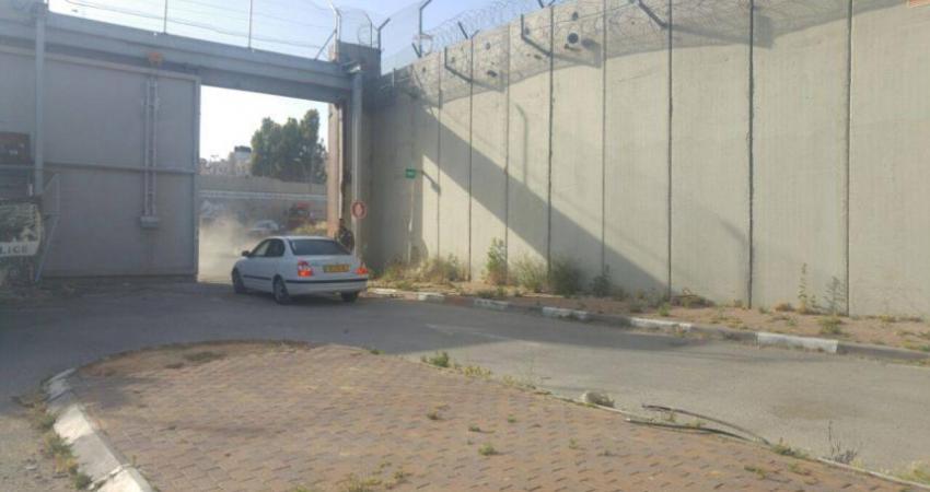 بوابة ضاحية البريد بالقدس