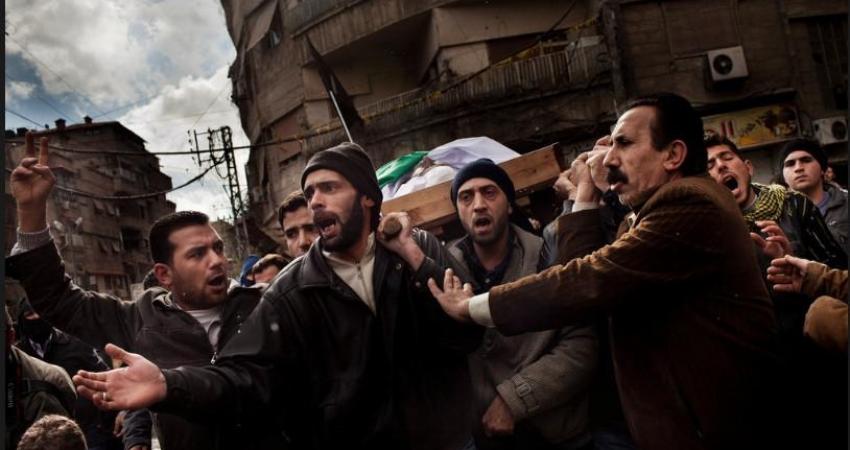 استشهاد 5 لاجئين فلسطينيين بقصف روسي في سورية