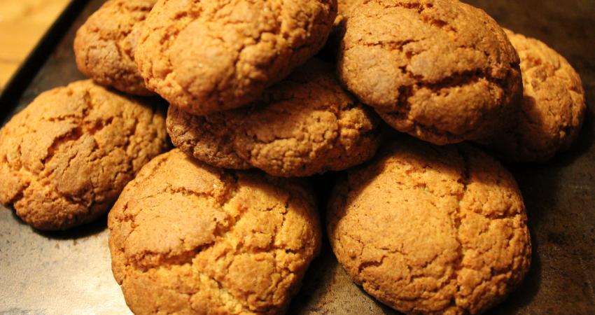 ginger-biscuits