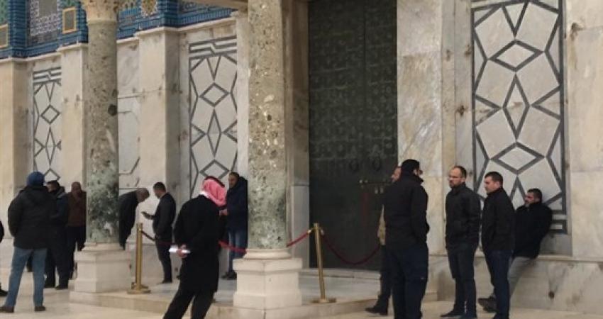 إغلاق أبواب قبة الصخرة وتوتر في الأقصى