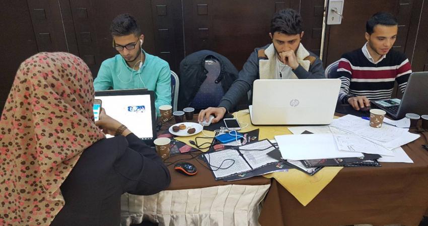 18120011_738290193021533_1069320110_o