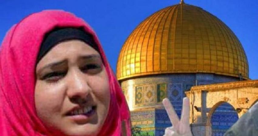 الأسيرة الصحفية سماح دويك