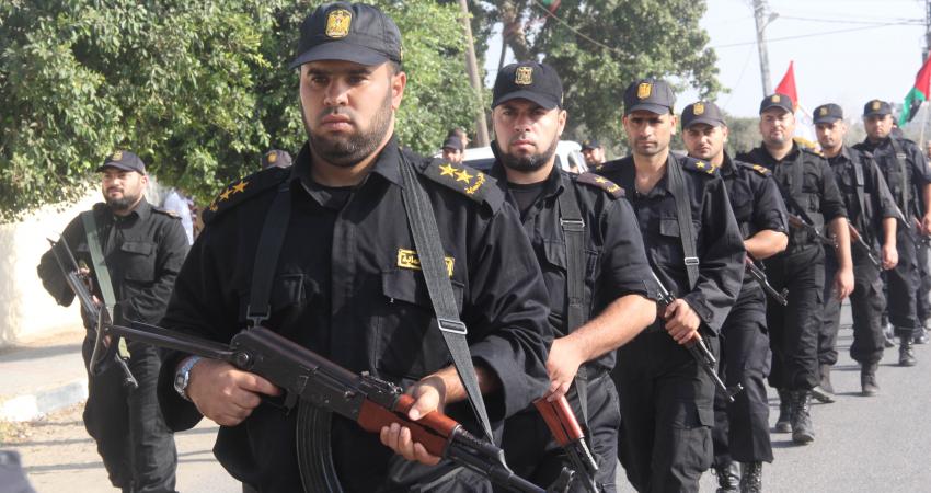 نقابة الموظفين تطالب بصرف رواتب العكسريين عبر البريد