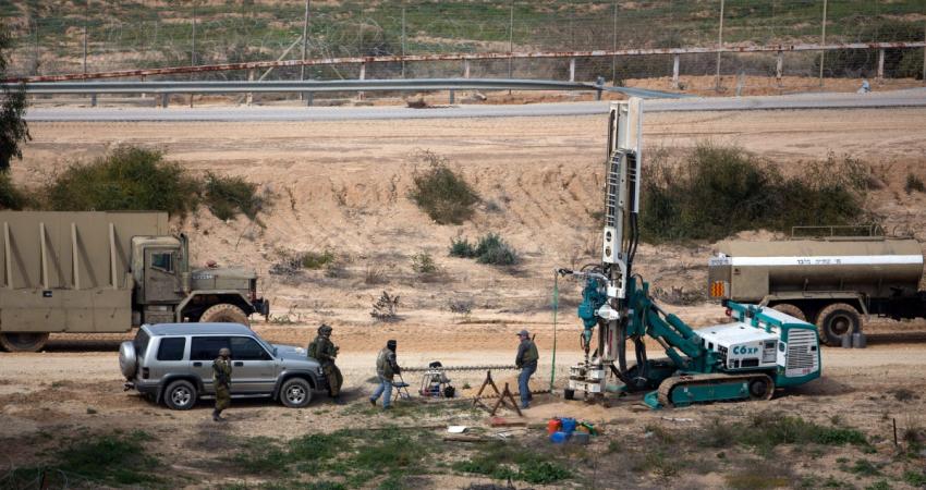 الاحتلال يهدّد: الجدار مع غزة سيقام بحرب أو بدونها