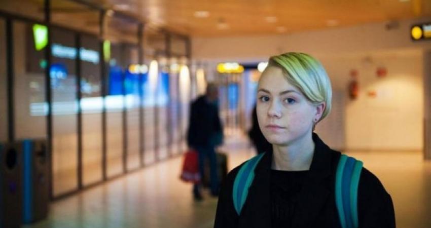 الاحتلال يمنع ناشطة من التوجه للأراضي الفلسطينية