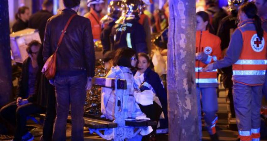 151114022352_paris_attacks_medical_aid_640x360_ap_nocredit