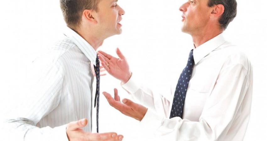 Arguing-Workers-740x431