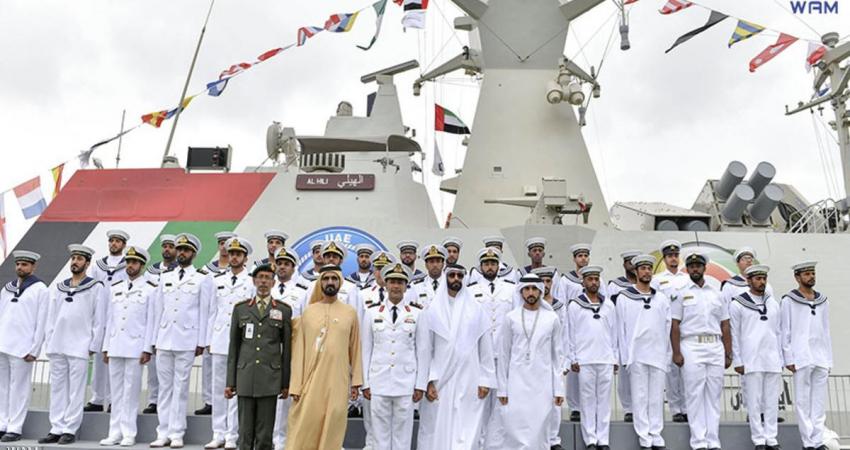 دشن الشيخ محمد بن راشد آل مكتوم نائب رئيس دولة الإمارات العربية المتحدة، رئيس مجلس الوزراء، حاكم دبي، الاثنين، زورق صواريخ متطورا، من إنتاج شركة أبوظبي لبناء السفن، وذلك بأيد إماراتية خالصة، حسبما أوردت وكالة الأنباء الرسمية (وام). فعلى هامش الدورة الرابع
