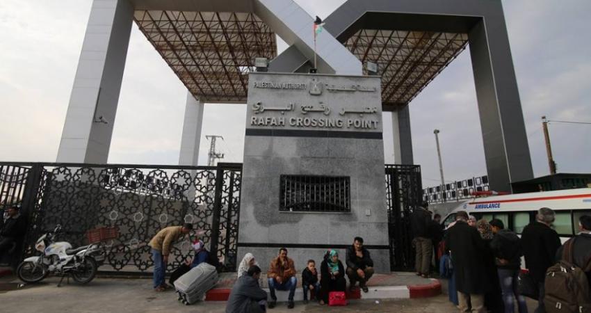 كشف المسافرين اليوم عبر معبر رفح