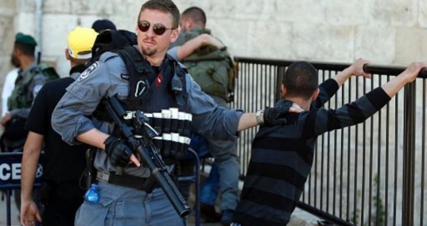 اعتقال شرطة الاحتلال فتى مقدسي