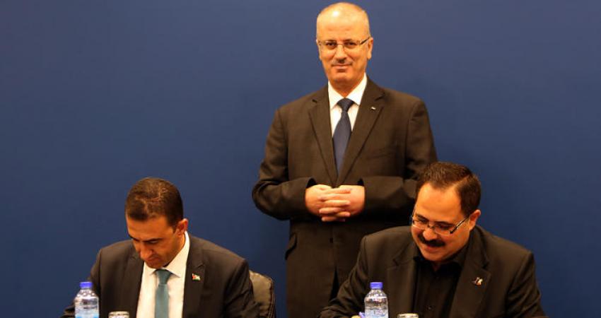 خلال توقيع الاتفاق