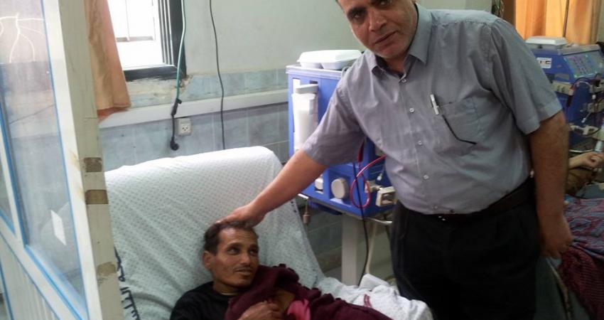 مدير قسم الكلى بمشفى ناصر الطبي الدكتور محمود وادي