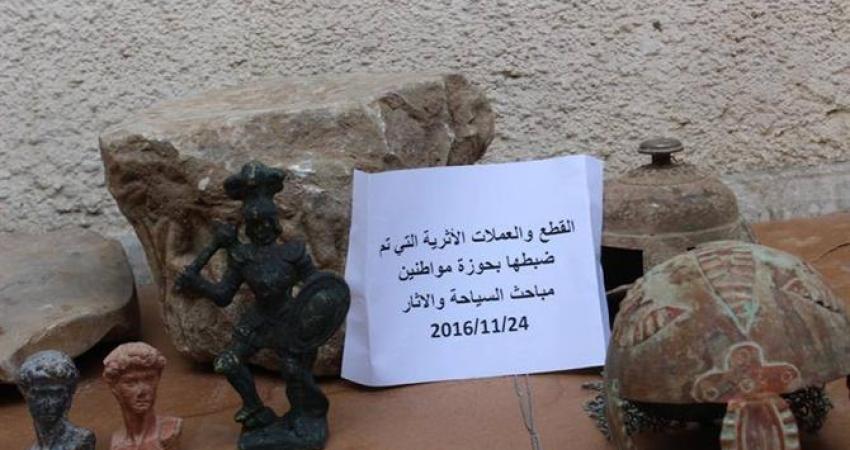ضبط قطع أثرية بغزة