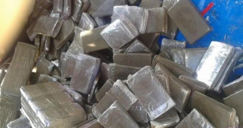 الشرطة تضبط 301 كيس "قنب هندي" مخدر بطوباس