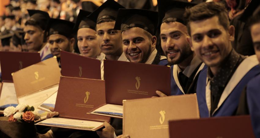 مشروع لتشغيل 5 آلاف عاطل عن العمل بغزة