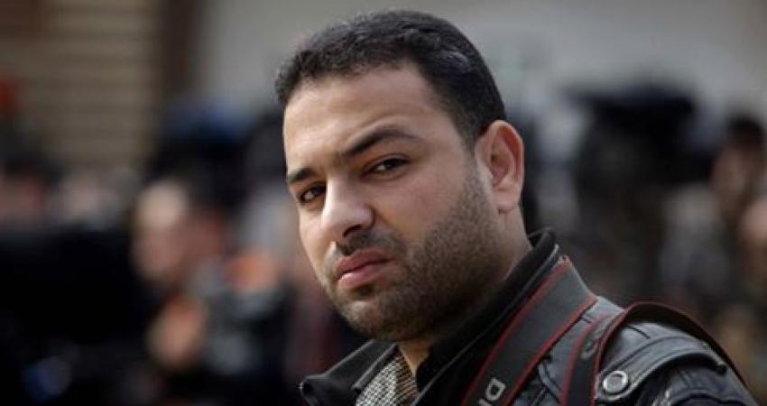 صورة الصحفي أشرف أبو عمرة